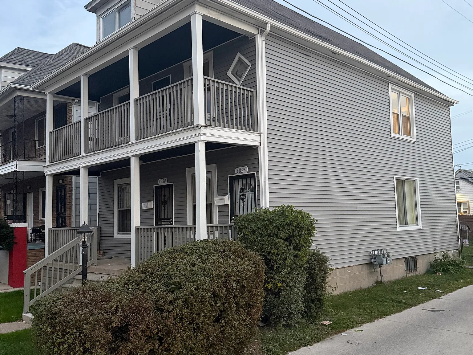 2 bed, 1440 sqft, $1,300 — Photo 2