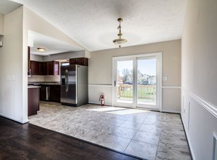 6825 Crescent Ridge Ct, Bealeton, VA 22712