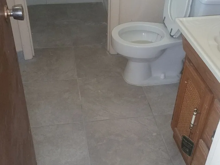 4312 Coventry Dr — Photo 12