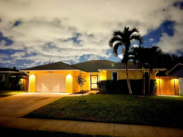 139 SE 4th Ave, Boynton Beach, FL 33435
