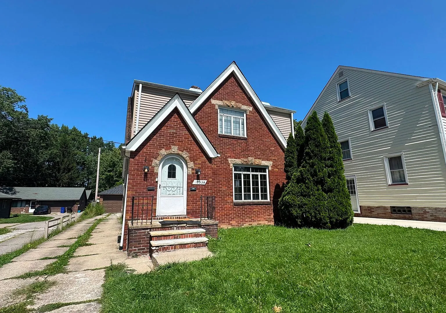 15538 Munn Road Cleveland, OH 44111 — Photo 1