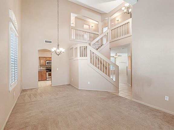 4th image of 3329 Tierra Fertil Dr