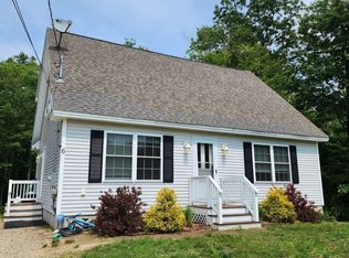 6 Joshua Ln, Hollis Center, ME 04042