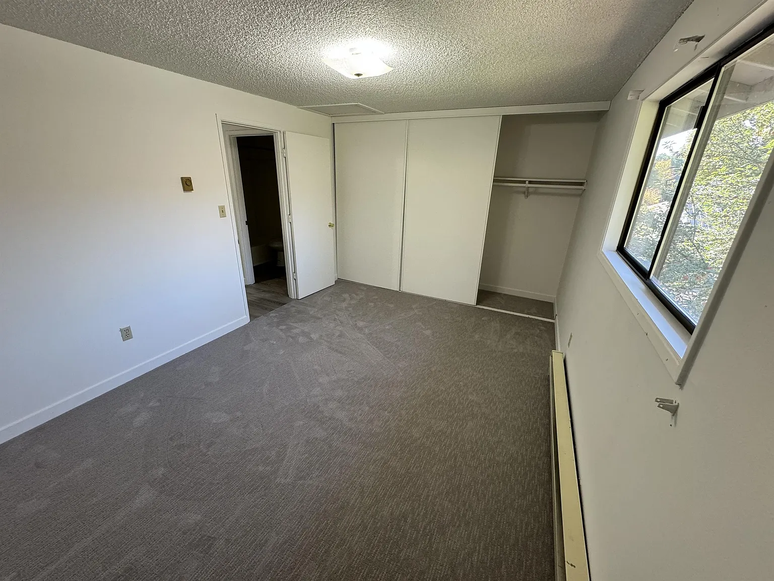 Cedar Garden Apartments — Photo 4