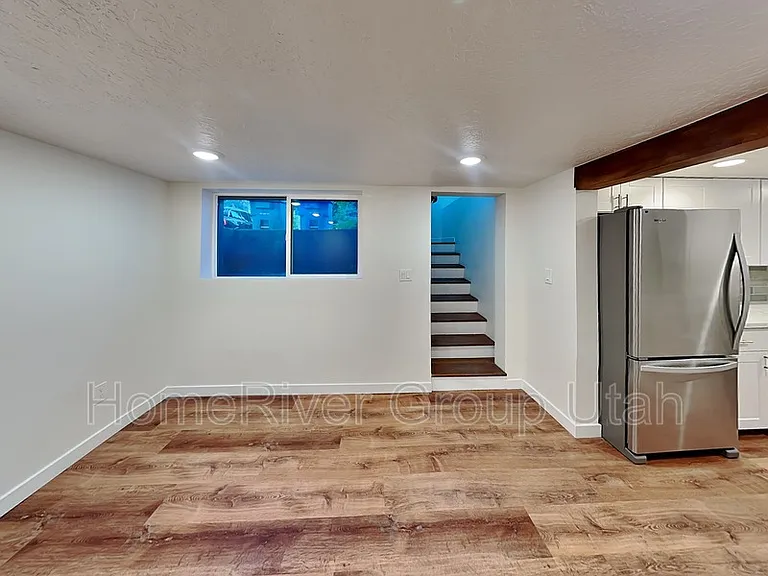 563 S Denver St #1 — Photo 7