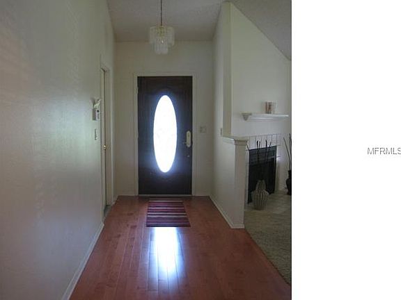 3rd image of 8722 Lindenhurst Pl