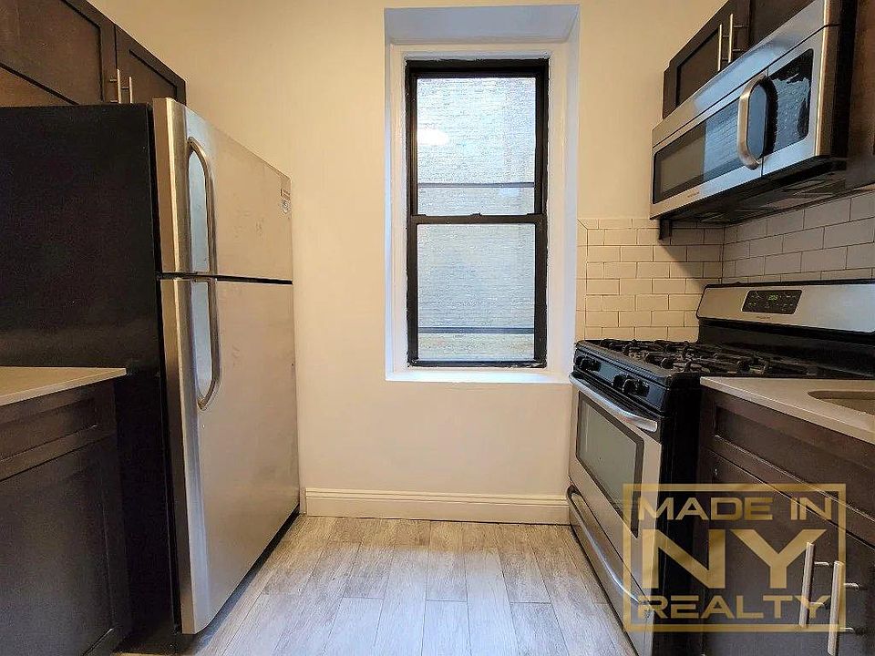 1st image of 2574 33rd St APT 1H