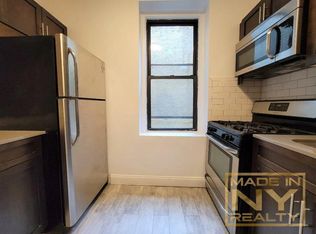 2574 33rd St APT 1H, Astoria, NY 11102