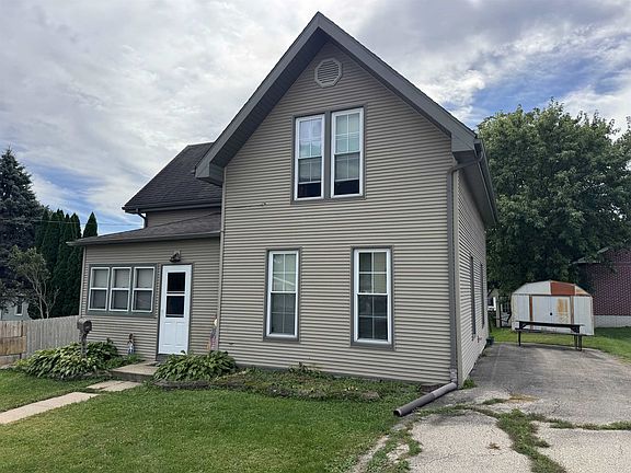 2nd image of 429 E Harriet St