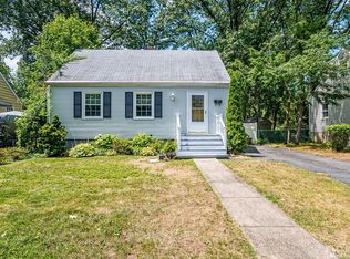 34 Sylvan Ave, Metuchen, NJ 08840