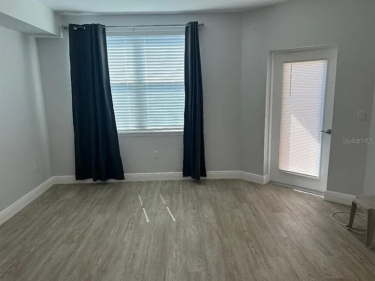 960 Starkey Rd #10305 — Photo 15