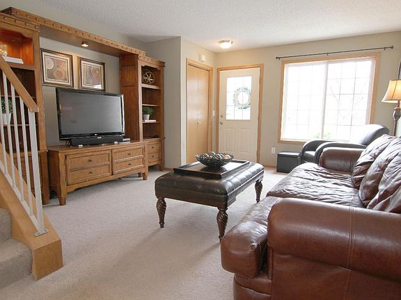2nd image of 2312 Williams Dr