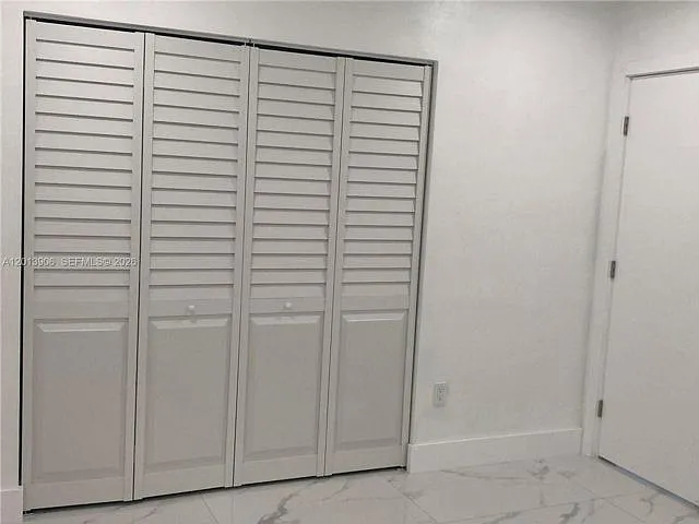 18767 SW 100th Ave — Photo 5