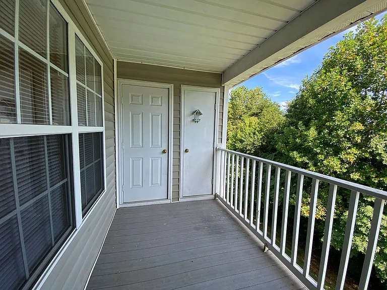 533 Scholastic Ct — Photo 21