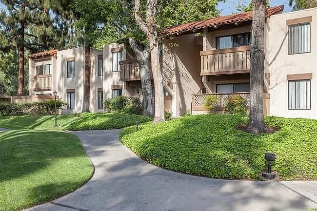 1st image of 1907 Deerpark Dr #414