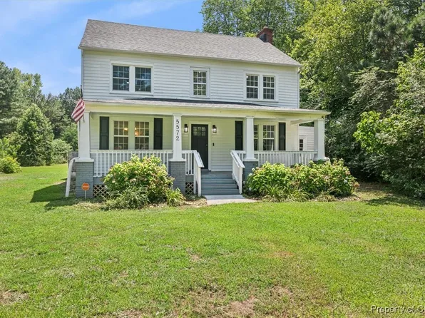 5572 Dilly East Ln, Gloucester, VA 23061
