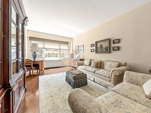 520 E 72nd St APT 10T, New York, NY 10021