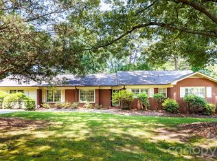 829 Rawlinson Rd, Rock Hill, SC 29732