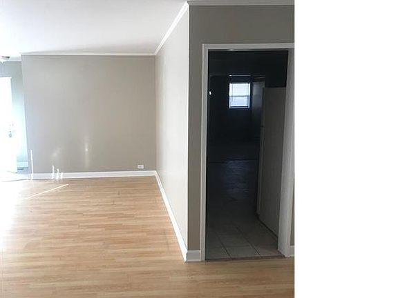 4th image of 533 Wildwood Dr