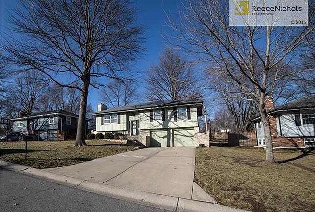 2nd image of 100 NE 80th St