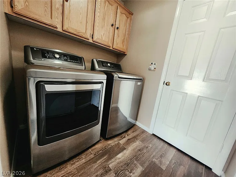 1516 Waterton Dr — Photo 14