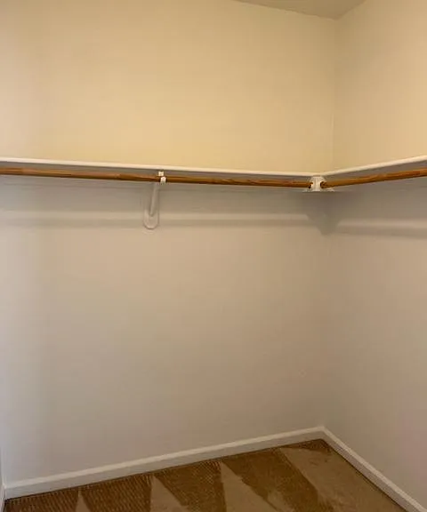 729 Wynyard Cir — Photo 24