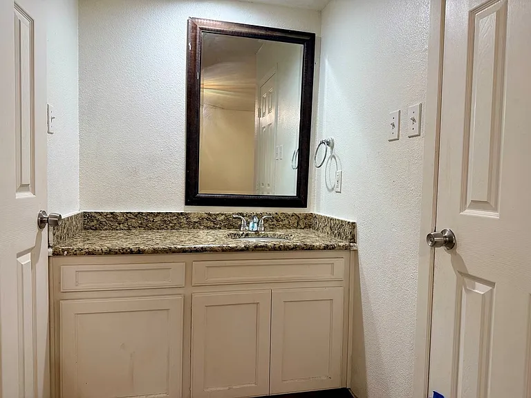 4304 Gulf Ave — Photo 9