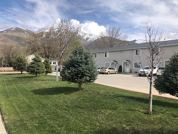 2nd image of 443 Westland Dr #7