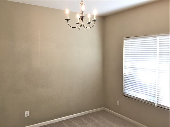 3rd image of 4825 Kingwell Dr