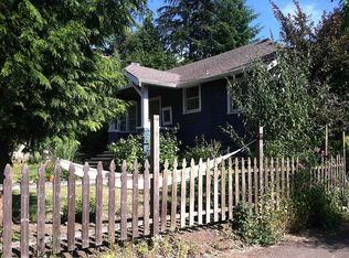 1049 NE 92nd St, Seattle, WA 98115