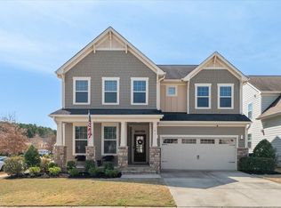 101 Martingale Dr, Holly Springs, NC 27540