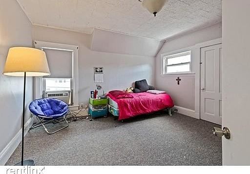 52 7th St. #2 Medford - Wellington Shared Unit Photo 4