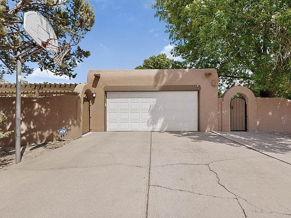 4th image of 1328 Camino Amparo NW