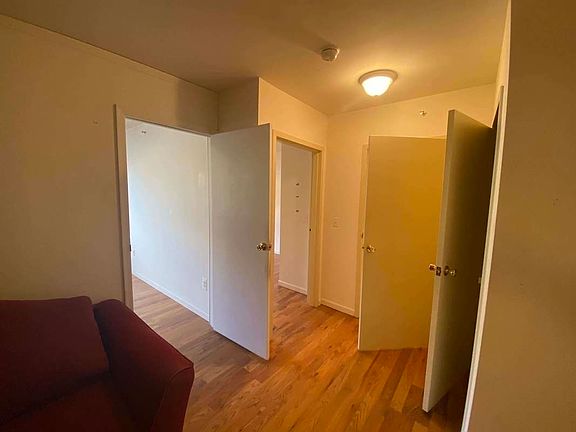 5th image of 37-14 32nd St Room 2