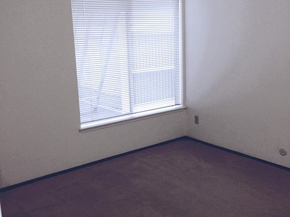 2nd image of 431 23rd Ave APT 2
