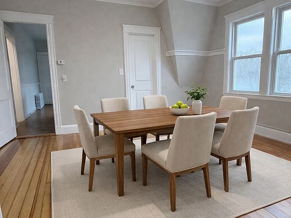 3rd image of 89 Glendower Rd Floor 3