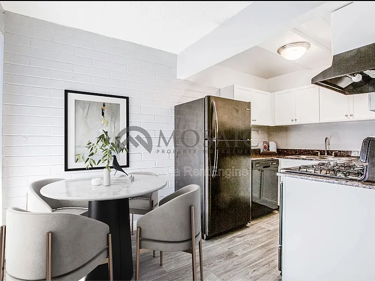 Radius Apartments — Photo 26