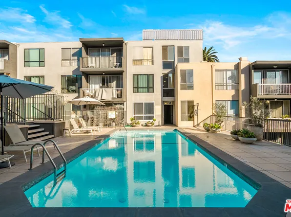 1745 Camino Palmero St APT 104, Los Angeles, CA 90046