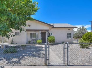 2745 Sierra Dr NE, Albuquerque, NM 87110