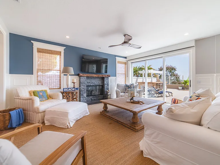 7373 Elegans Pl — Photo 10