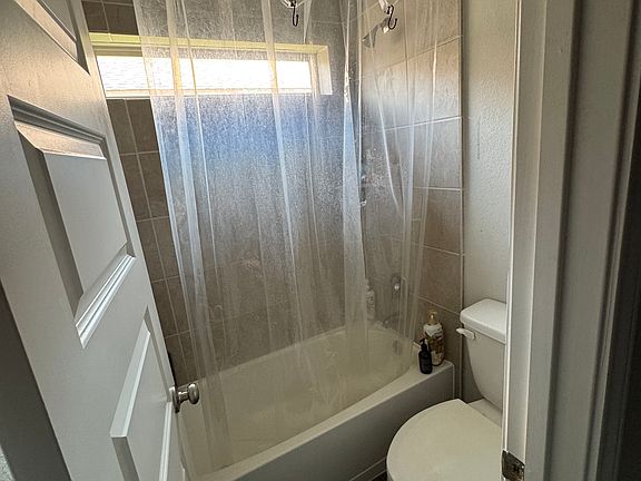 5th image of 8343 Baywatch Cir