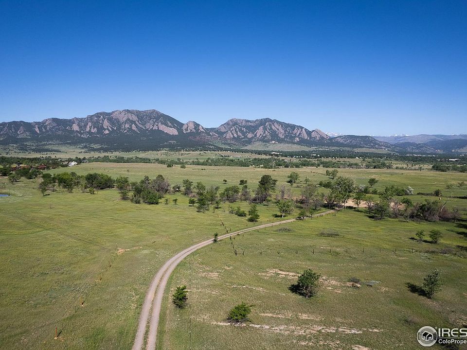 1st image of 1085 S Cherryvale Rd