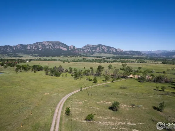 1085 S Cherryvale Rd, Boulder, CO 80303