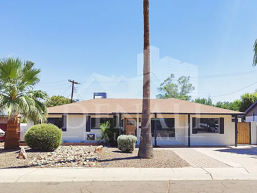 7321 E Coronado Rd Photo 1