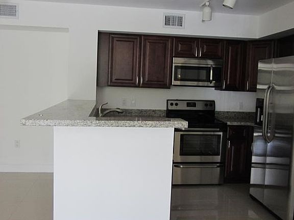 5th image of 4848 N State Road 7 #4204