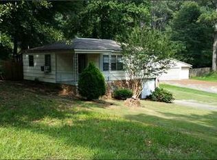 637 Callahan Rd, Birmingham, AL 35215