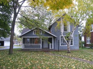 136 N Main St, Avilla, IN 46710