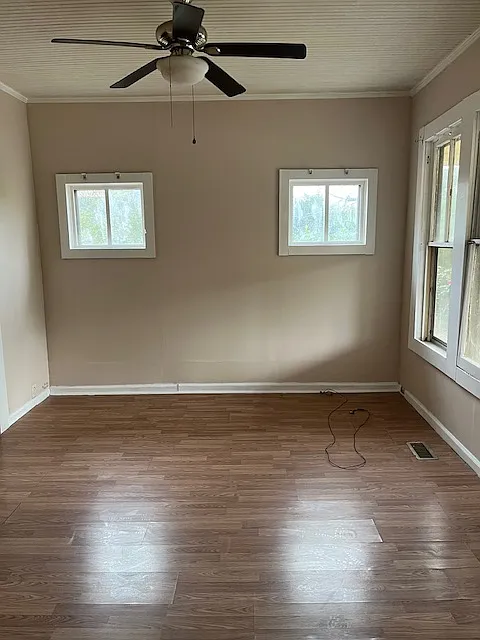 2 bed, 924 sqft, $900 — Photo 3