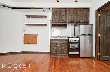 Rented by PocketBroker Inc