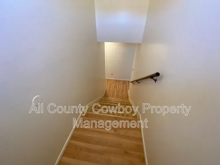 704 Ferris Ct #2 — Photo 8